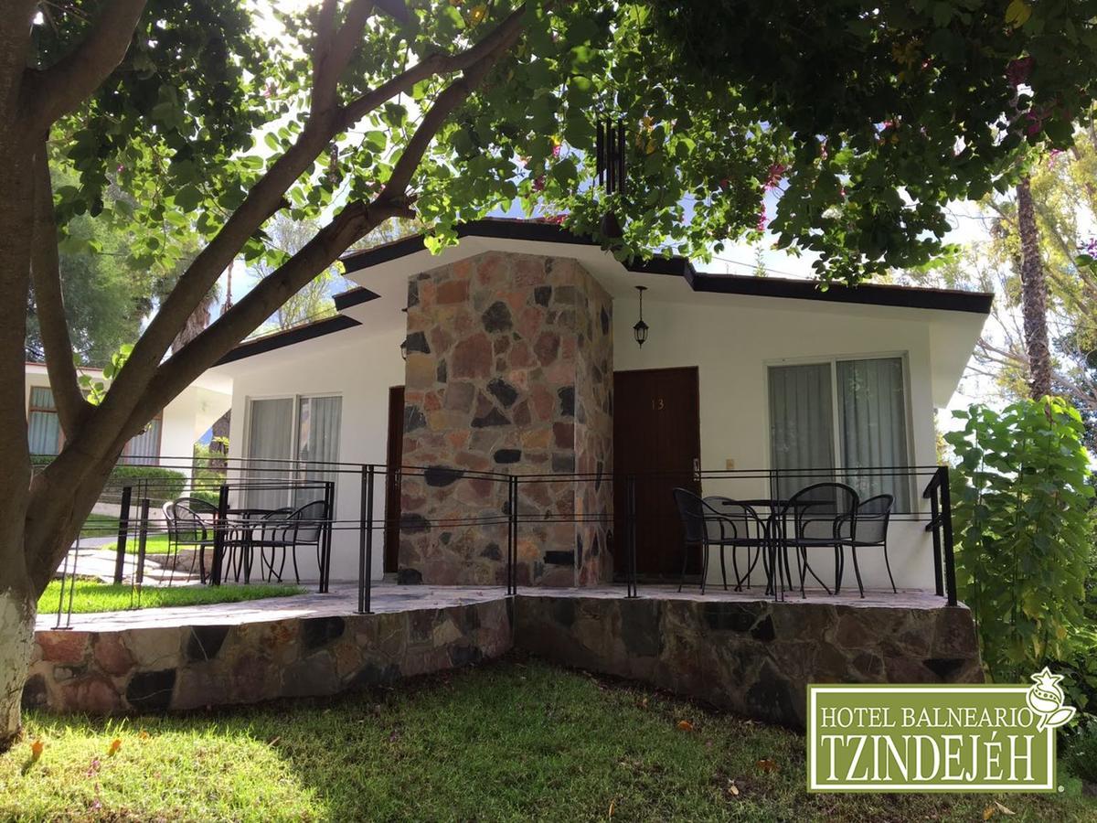 Hotel Balneario Tzindejeh Tasquillo Luaran gambar
