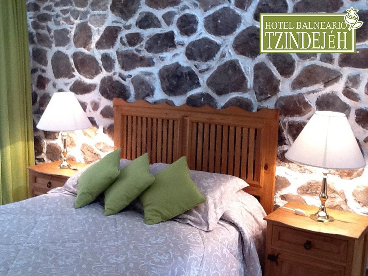Hotel Balneario Tzindejeh Tasquillo Luaran gambar