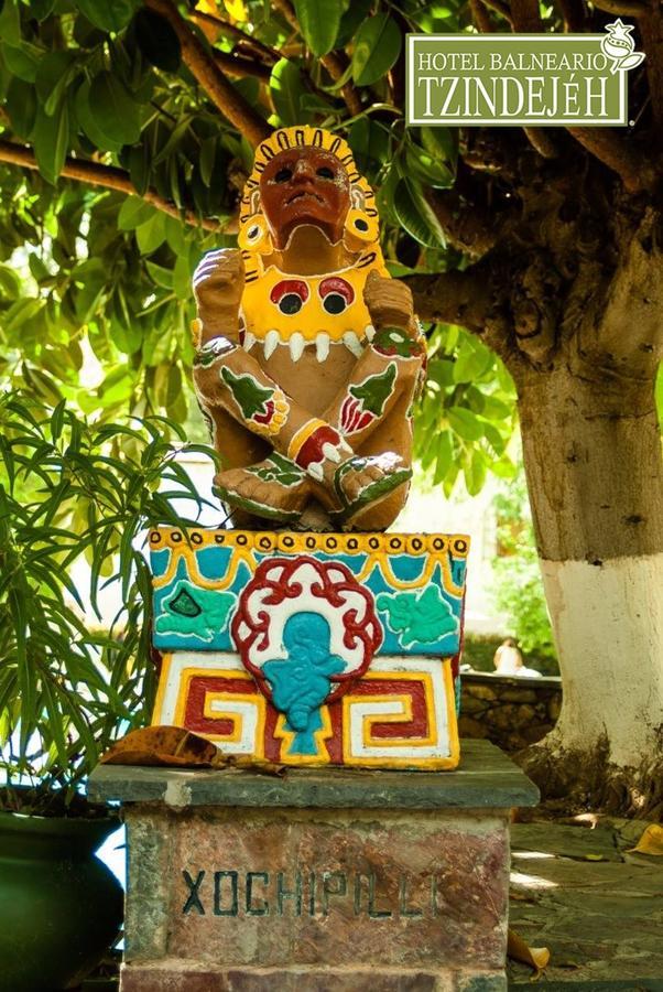Hotel Balneario Tzindejeh Tasquillo Luaran gambar
